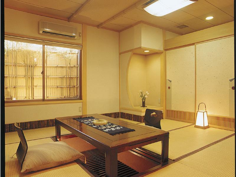 Yugawara Onsen Ryokan Uohan Exteriör bild
